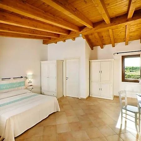 Baia Dei Mirti Hotel Rena Majore